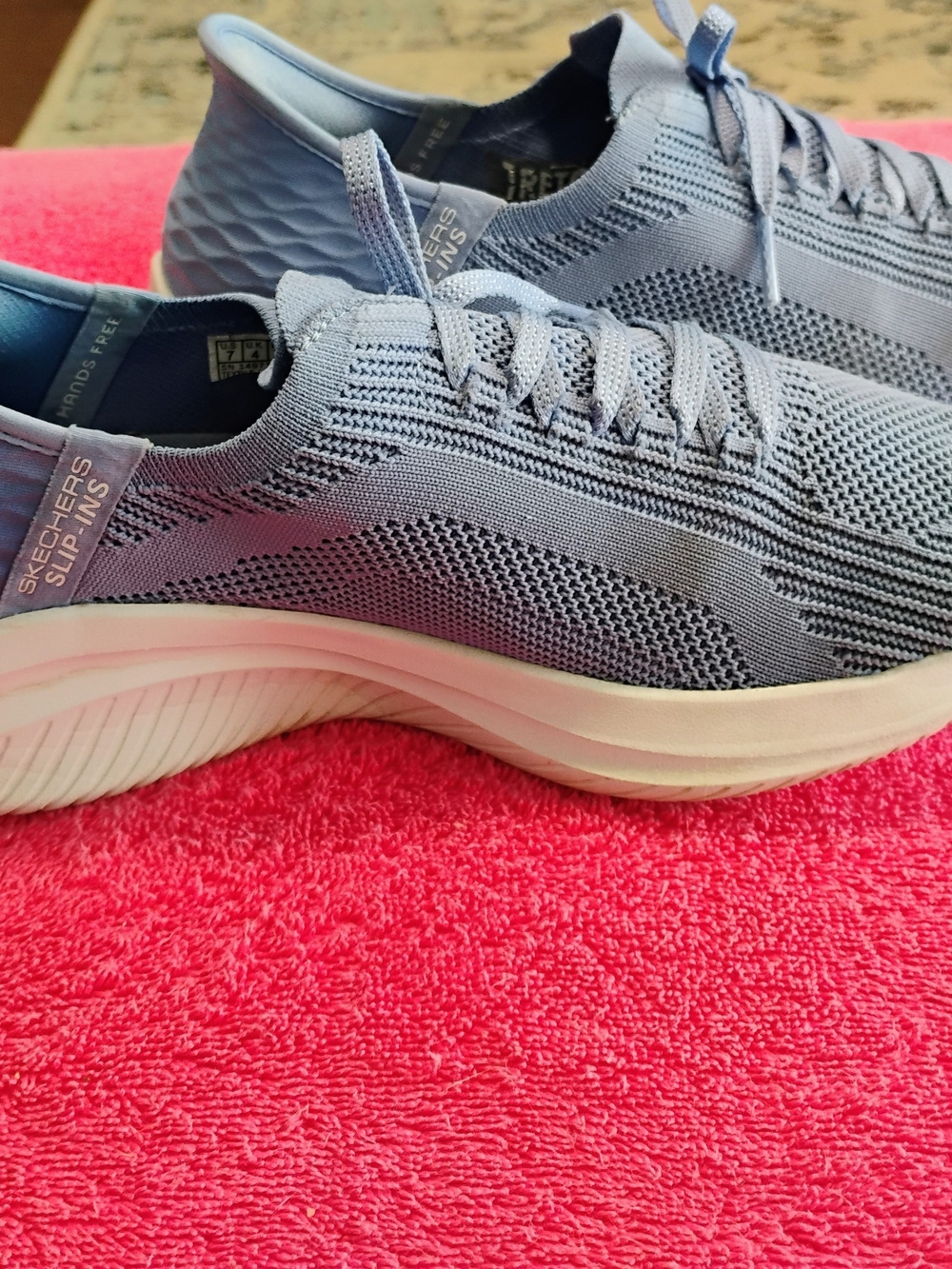 Sketcher Women's Mesh Slip On Elastic Lace  Athletic Sneakers Blue  PLEASE READ